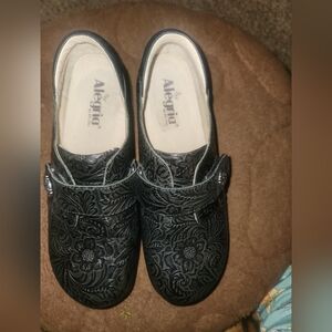 Alegria Work Shoes